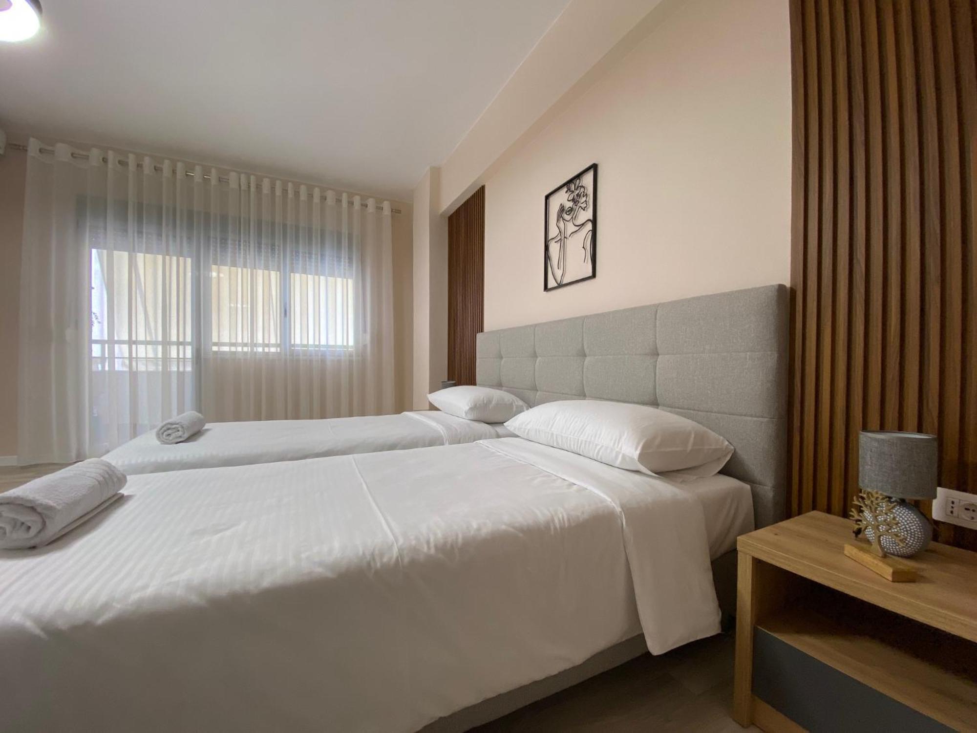 Central Cozy Apartment Tirana Exterior photo